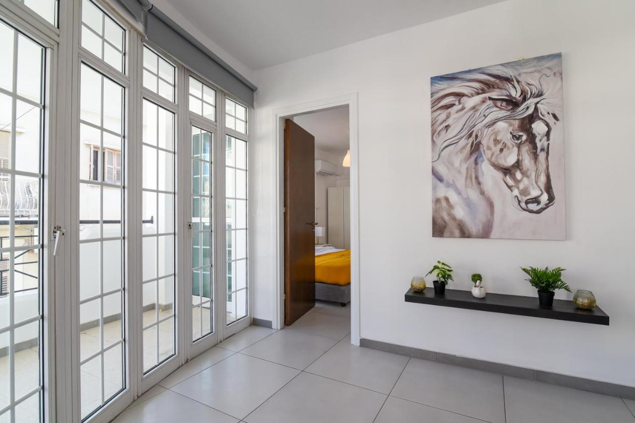 Jana'S 2-Br Apartment In Larnaca Eksteriør billede