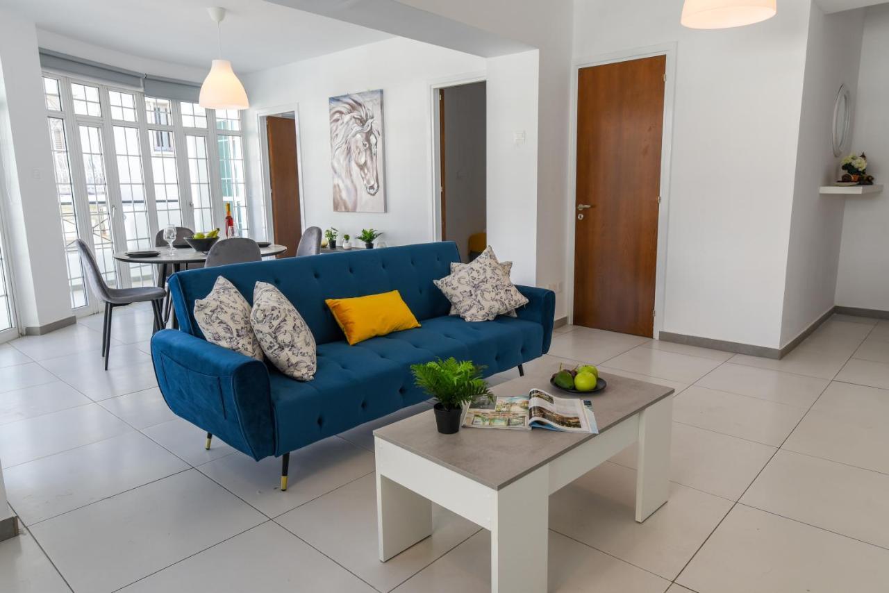 Jana'S 2-Br Apartment In Larnaca Eksteriør billede